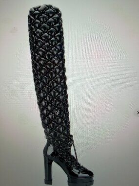 NEVER WORN CASADEI QUILTED THIGH-HIGH BOOTS!  CAN YOU SAY CRAZY HOT??!